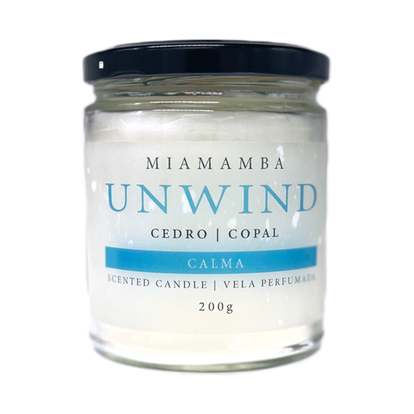 Vela UNWIND con Aroma a Copal y Cedro (200g)